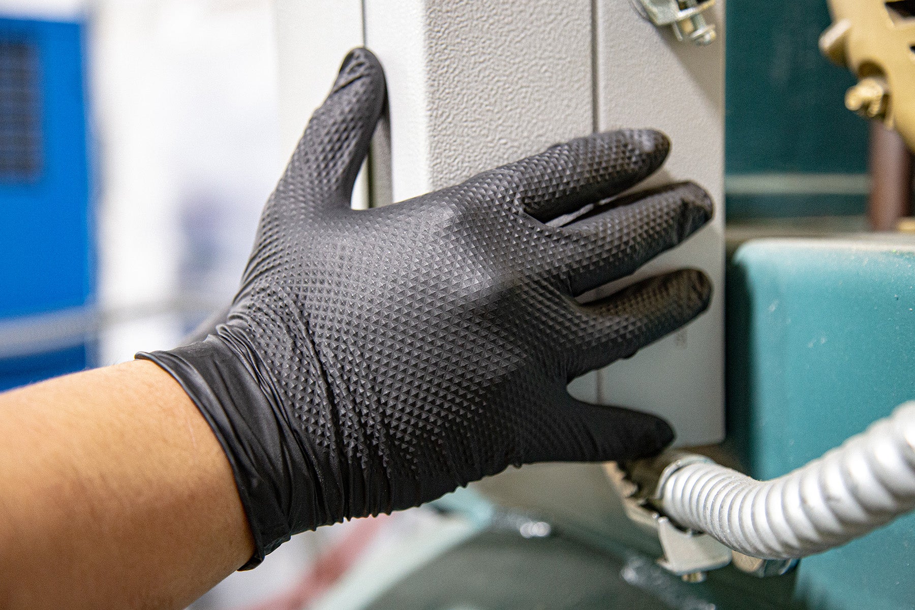 black latex gloves